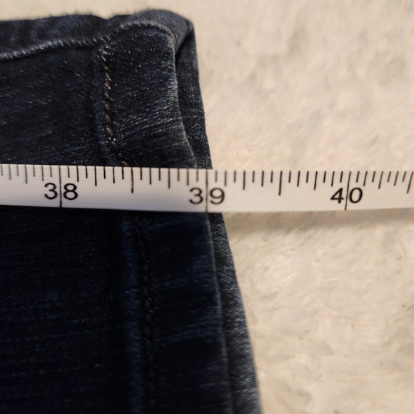 Torrid Super Stretch Jegging Dark Wash High Rise Triple Button Jeans 24T Tall - Picture 8 of 8